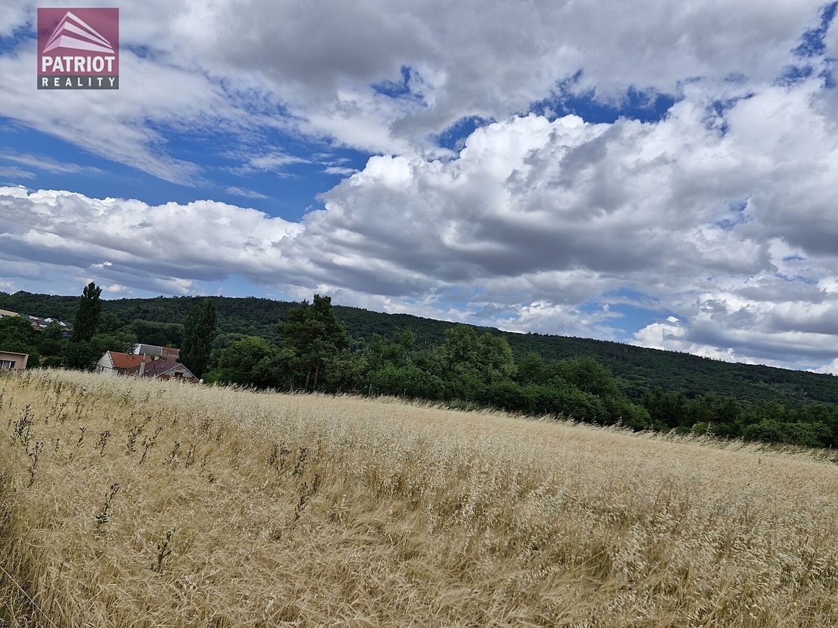 Prodej stavebního pozemku 6804 m² – fotografie 3