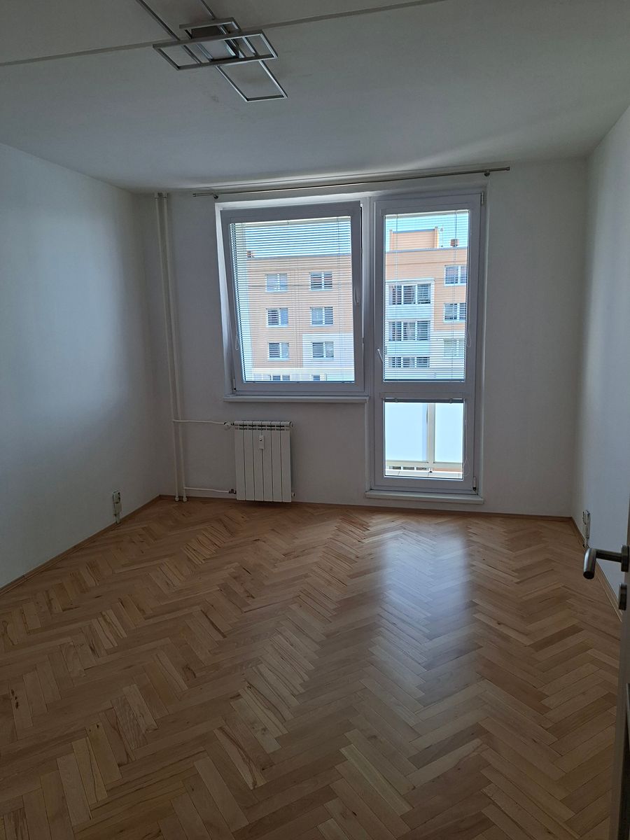Pronájem bytu 2+1 58 m² – fotografie 5