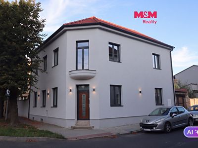 Prodej rodinného domu 233 m², pozemek 403 m²