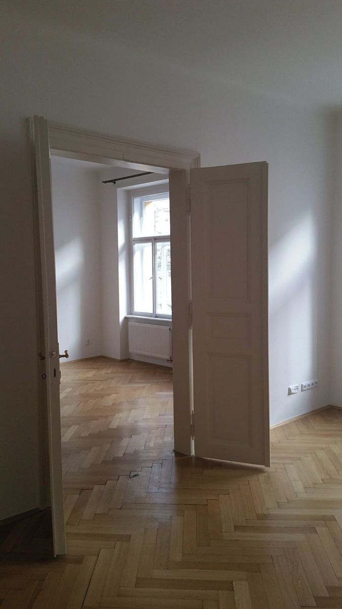 Pronájem bytu 3+kk 77 m² – fotografie 3
