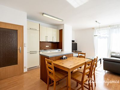 Pronájem bytu 3+kk 64 m²