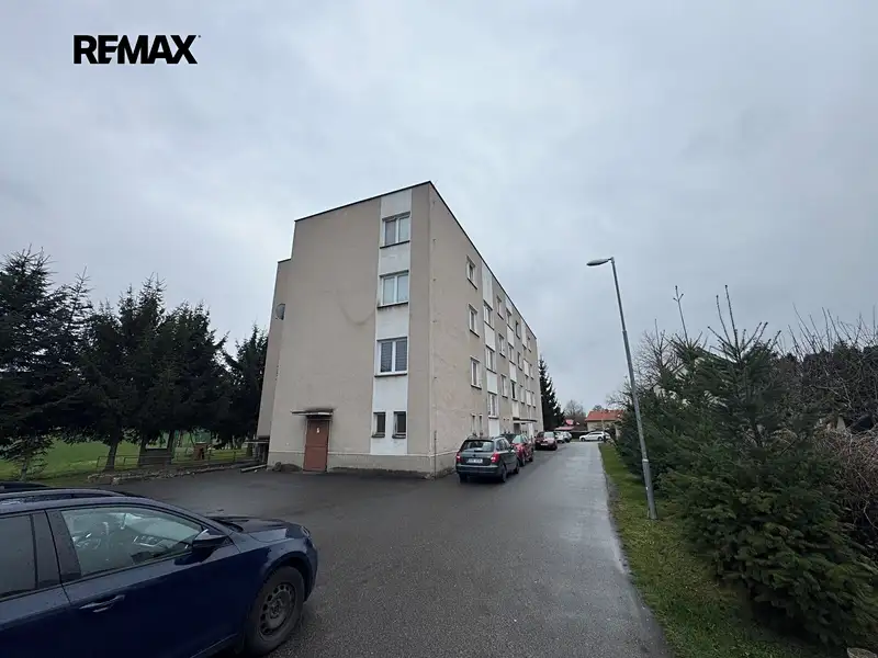 Prodej činžovního domu 767 m², Vlkava – náhled fotky 2