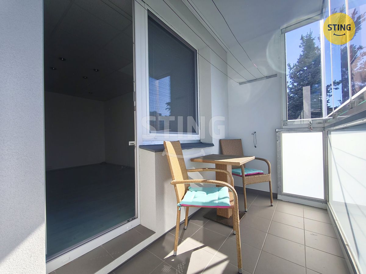 Pronájem bytu 3+1 72 m² – fotografie 3