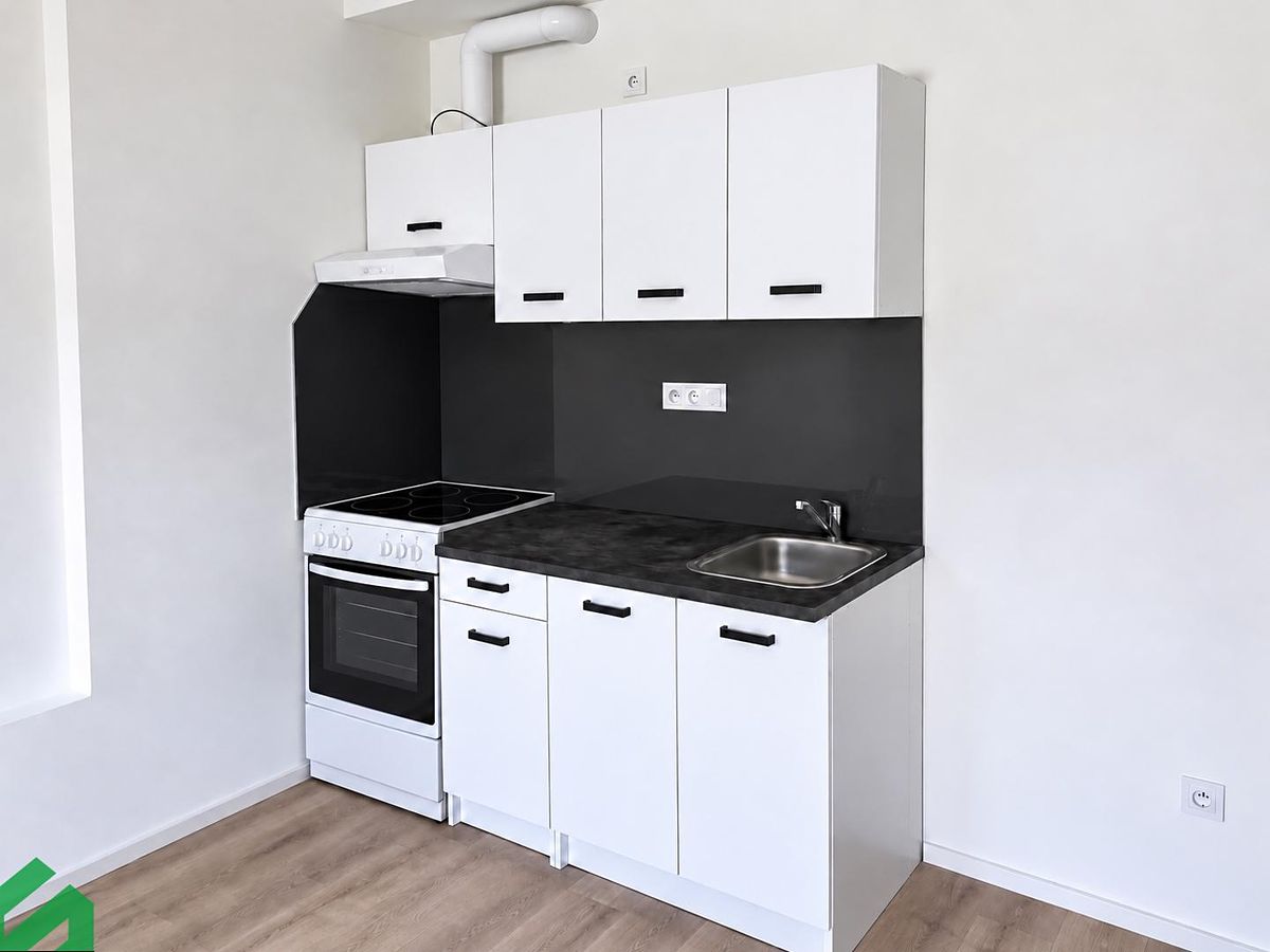 Pronájem bytu 1+kk 30 m²