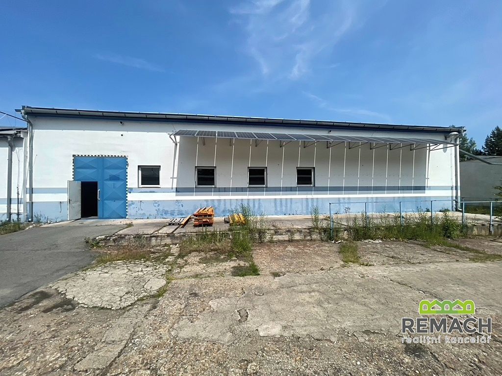 Pronájem skladového prostoru 300 m², Moravský Písek – fotka 1 z 3