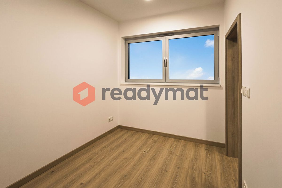 Pronájem bytu 2+kk 43 m² – fotografie 5