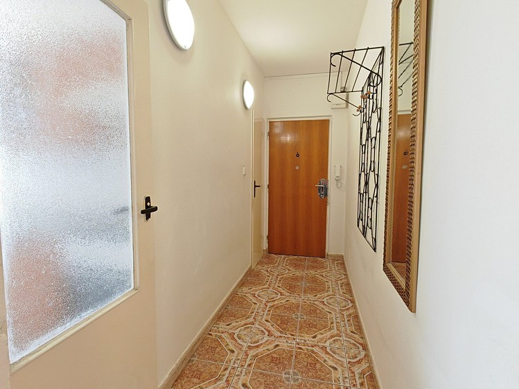 Prodej bytu 2+1, 63 m² (13 z 25)