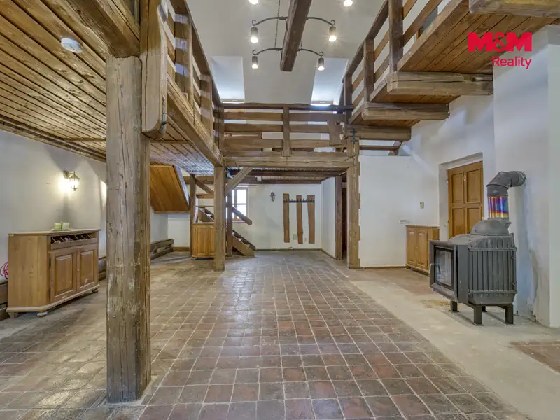 Prodej rodinného domu 173 m², pozemek 218 m², Rokycany – náhled fotky 3