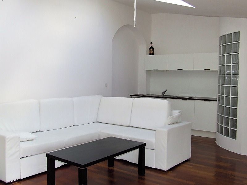 Pronájem bytu 2+kk 50 m² – fotografie 4