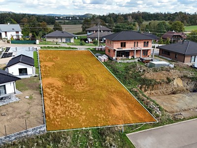 Prodej  stavebního pozemku 1 111 m²