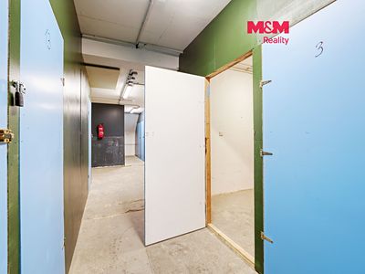 Pronájem skladového prostoru 1 m²