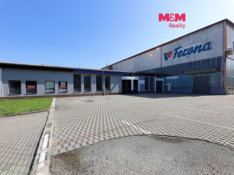 Комерційне приміщення в оренду, 607 м² (1 з 10)