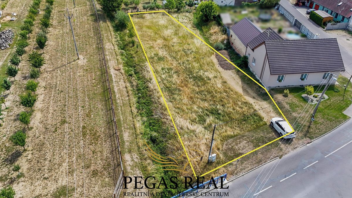 Prodej stavebního pozemku 1151 m²
