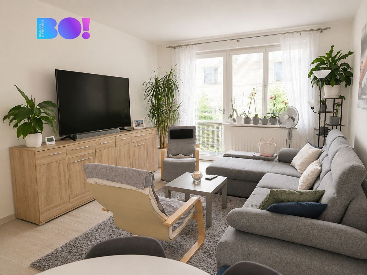 Pronájem bytu 6 pokojů a více 205 m² – fotografie 2