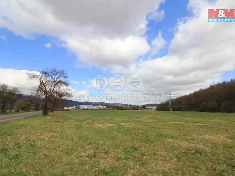 Prodej pozemku 26584 m², Chabařovice – náhled fotky 3