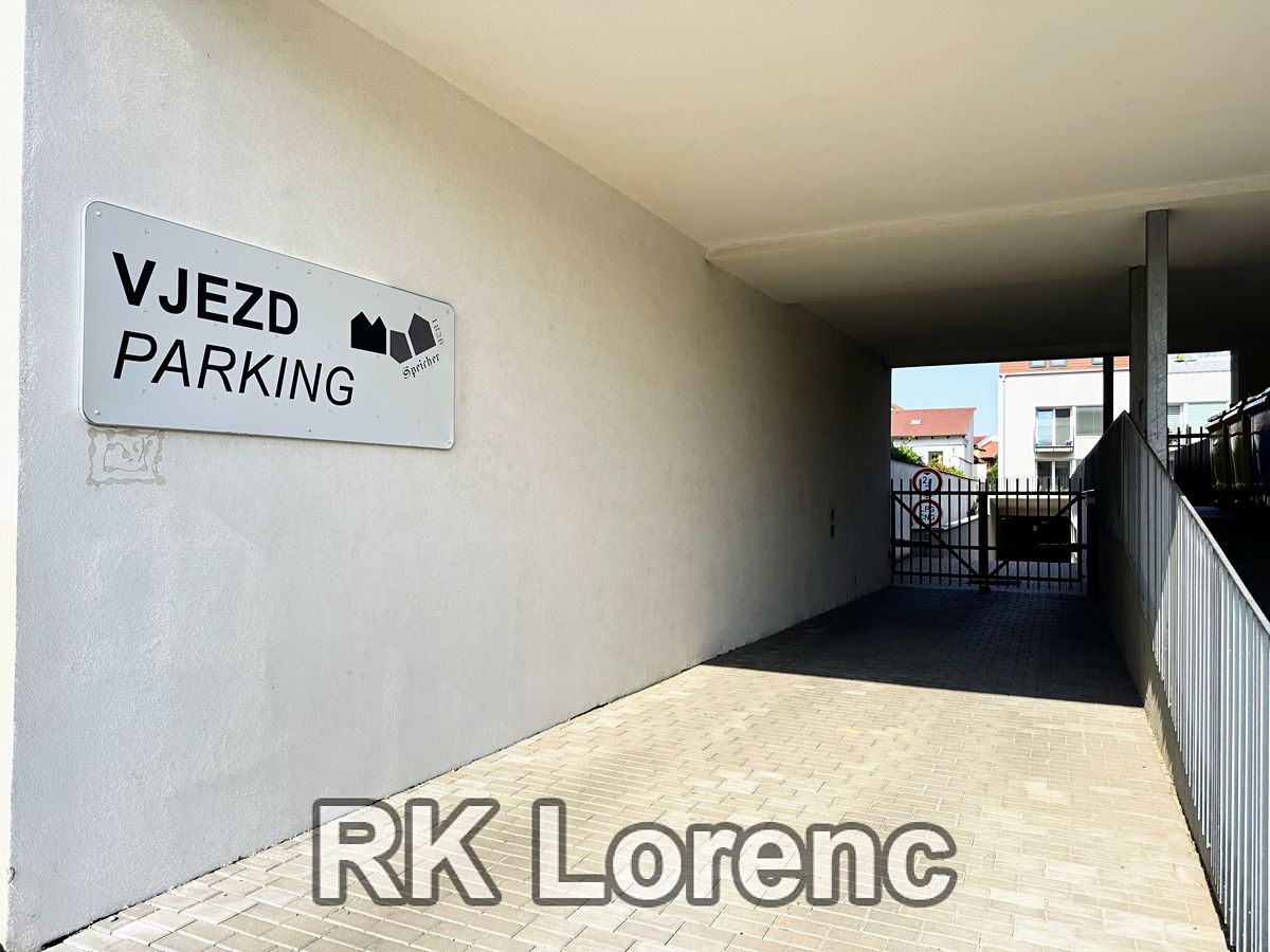 Prodej garážového stání 16 m² – fotografie 2