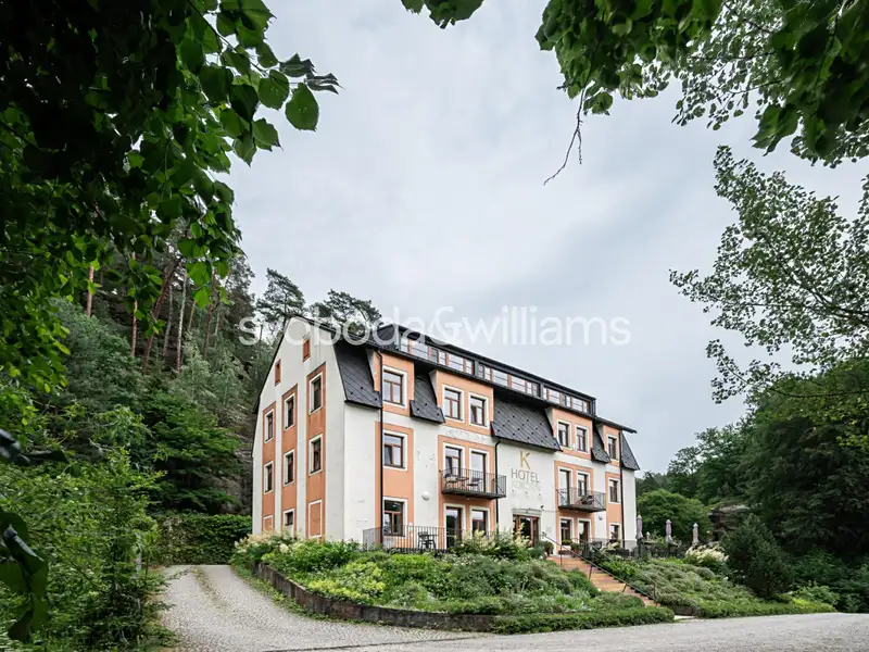 Prodej ubytovacího zařízení 1428 m², Kokořín – náhled fotky 1