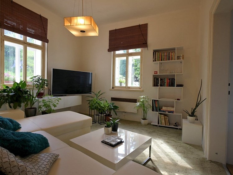 Haus zum Kauf, 239 m² (2 von 23)
