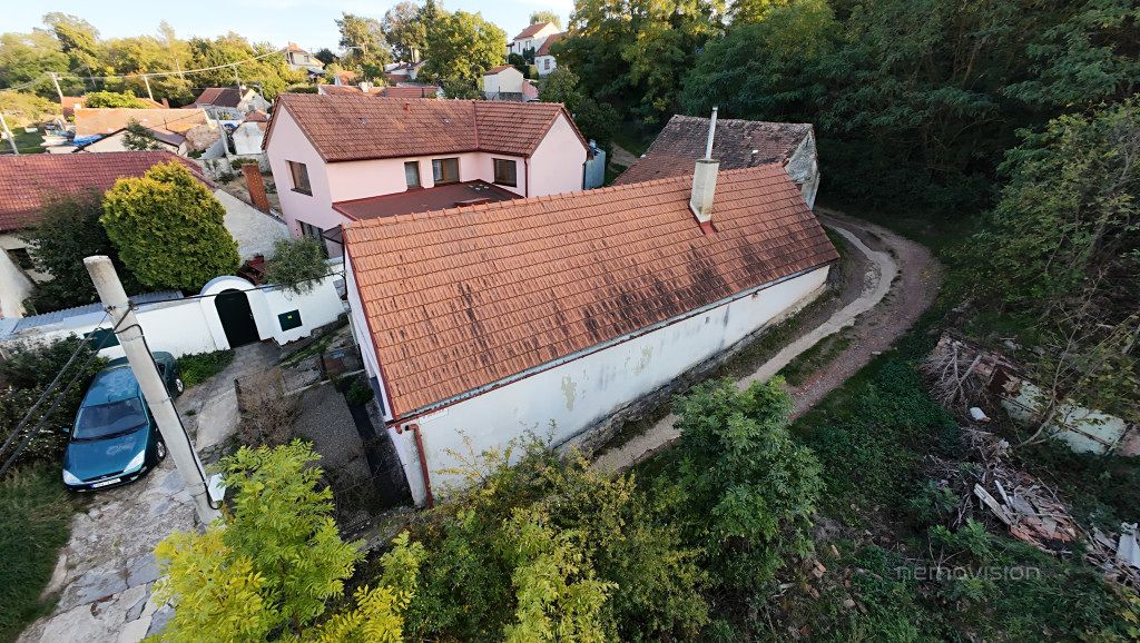 Prodej rodinného domu 100 m², pozemek 288 m² – fotografie 4