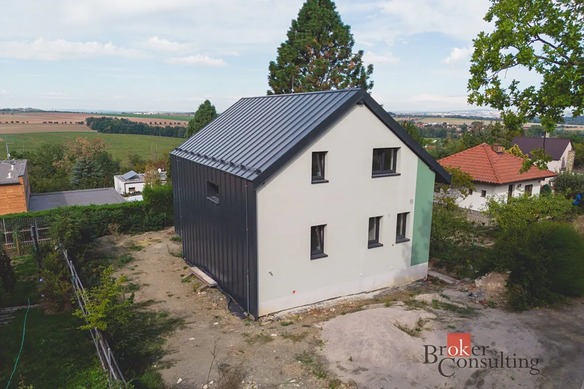 Prodej rodinného domu 172 m², pozemek 351 m²