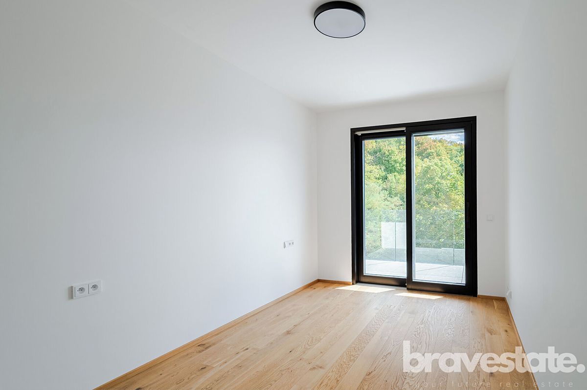 Pronájem bytu 4+kk 120 m² – fotografie 4