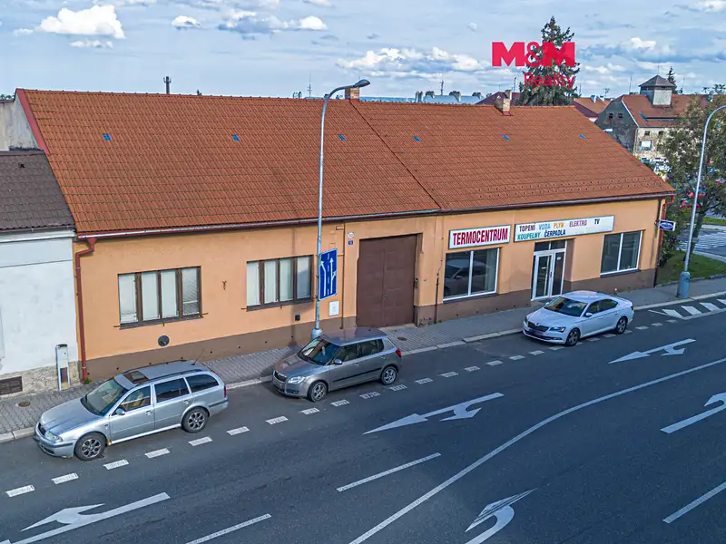 Pronájem obchodního prostoru 890 m², Čáslav – náhled fotky 1