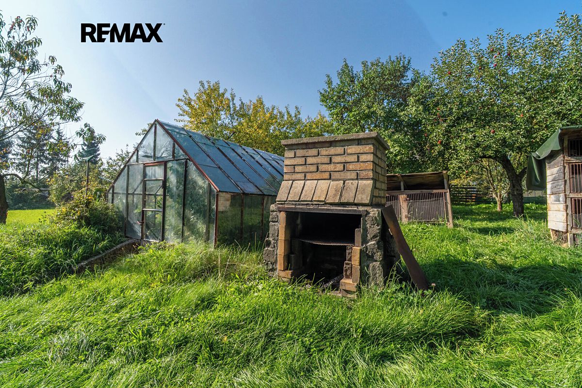 Prodej vícegeneračního domu 212 m², pozemek 691 m² – fotografie 5