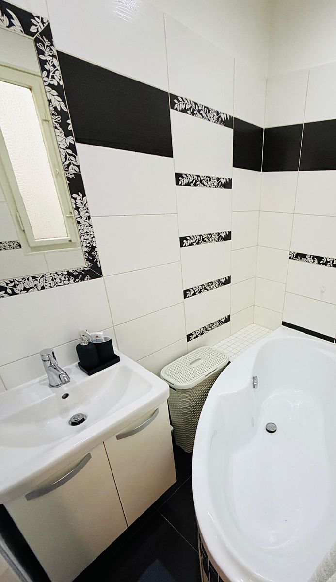 Pronájem bytu 1+1 50 m² – fotografie 5