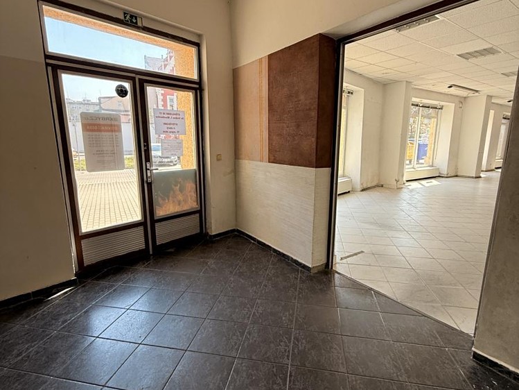 Prodej komerčního prostoru, 300 m² (16 z 16)