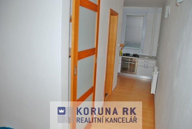 Pronájem bytu 2+1 60 m² – fotografie 4