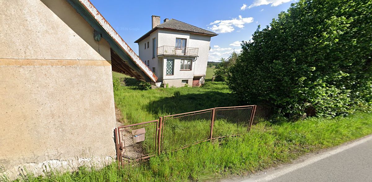 Prodej vícegeneračního domu 186 m², pozemek 1415 m², Olešnice – fotka 1 z 3