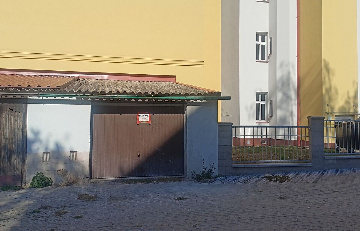 Prodej garáže 20 m², Plzeň – fotka 1 z 3