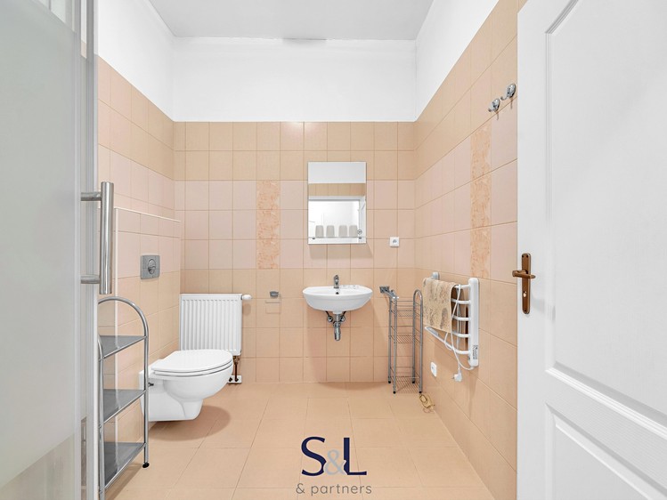 Gewerbefläche zum Kauf, 919 m² (35 von 72)