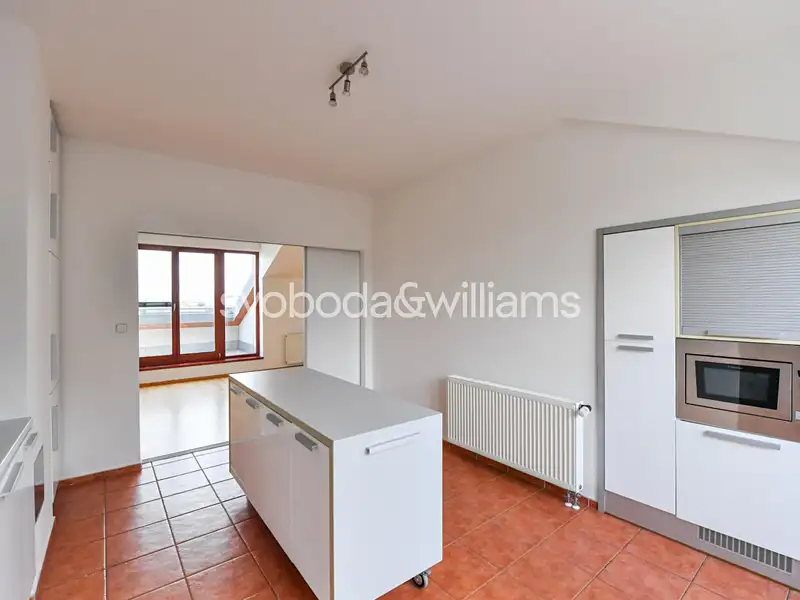 Pronájem bytu 4+1 120 m², Praha – náhled fotky 3
