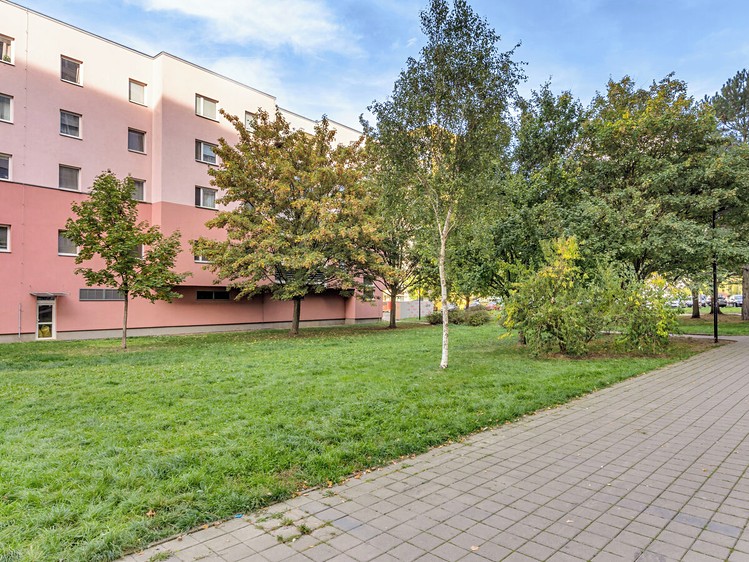 Квартира 4+kk на продаж, 76 м² (17 з 18)