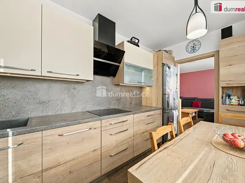 Prodej bytu 3+1 70 m², Břeclav – náhled fotky 2