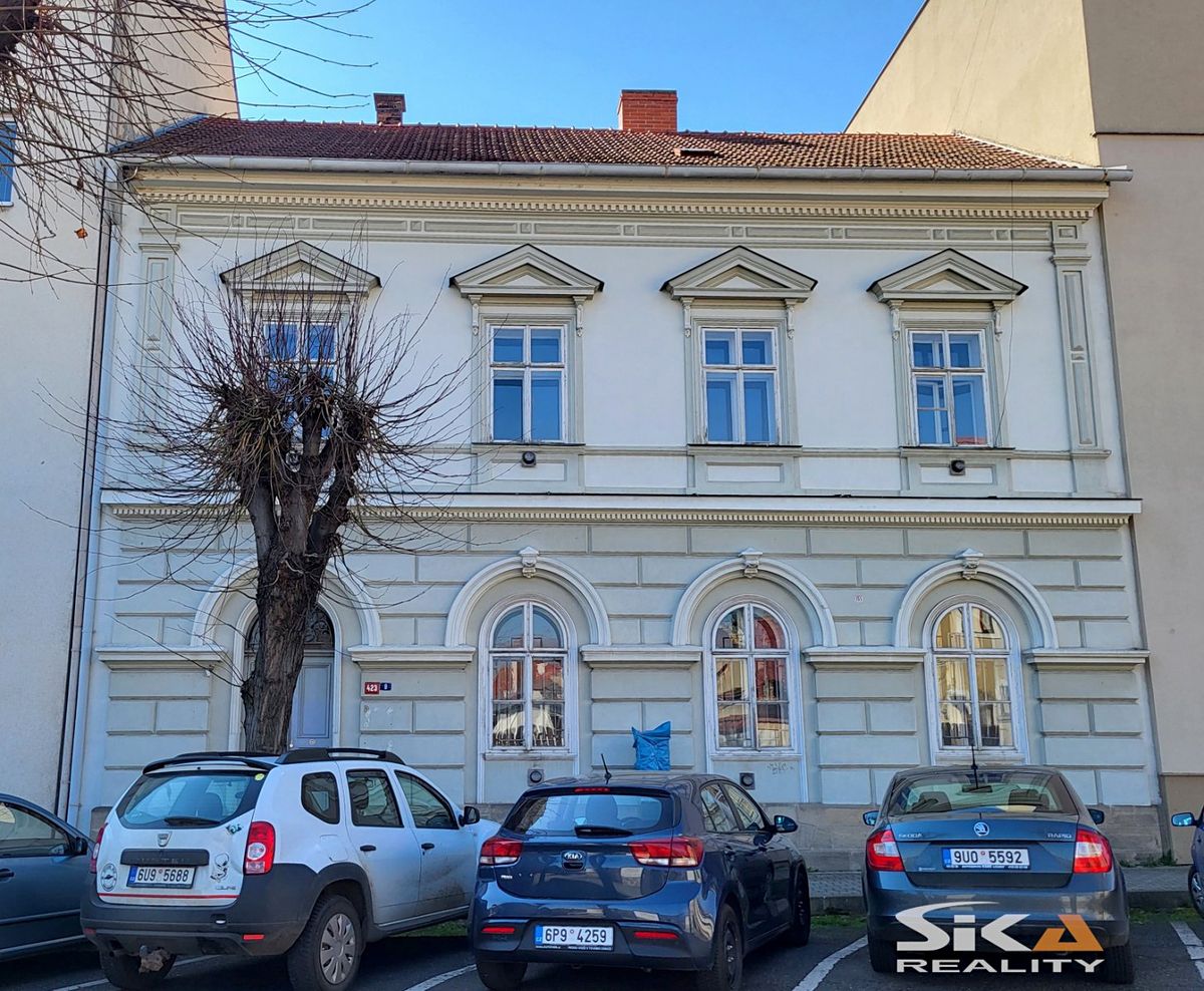 Prodej kanceláře 449 m² – fotografie 2