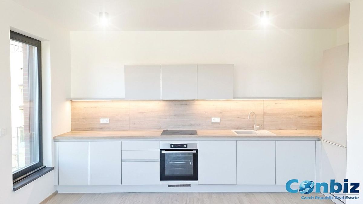 Pronájem bytu 3+kk 75 m²