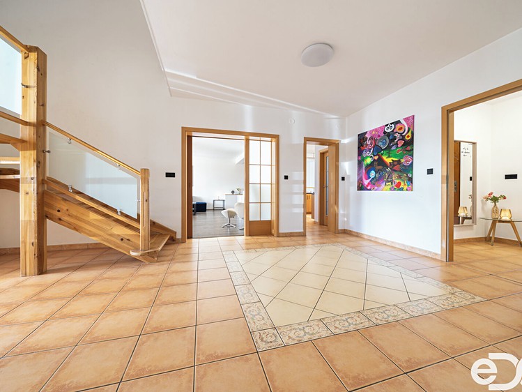 Haus zum Kauf, 340 m² (8 von 41)