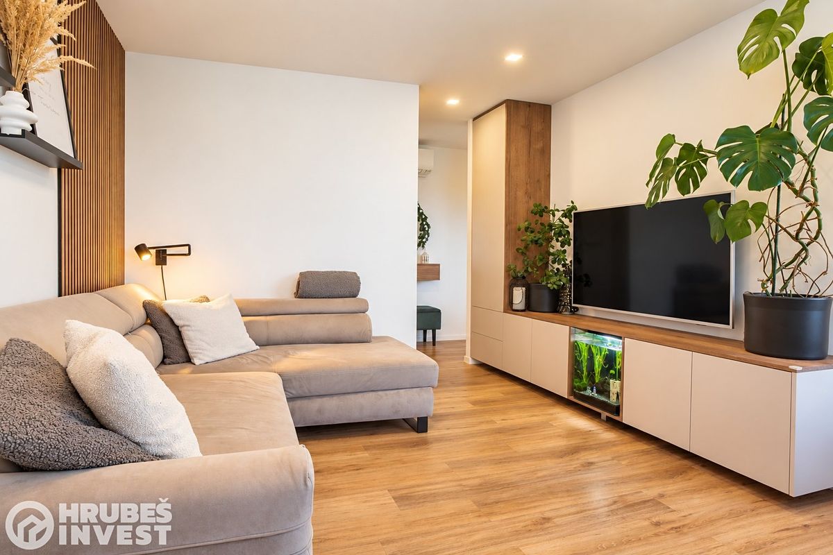 Prodej bytu 4+kk 68 m², Hradec Králové – fotka 1 z 3