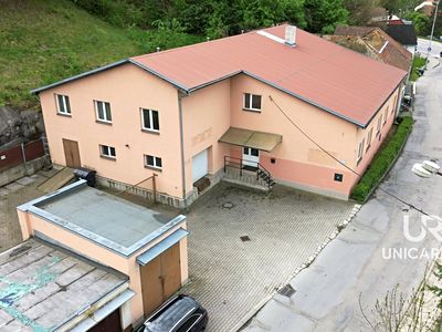 Prodej výrobní haly, prostoru 834 m²