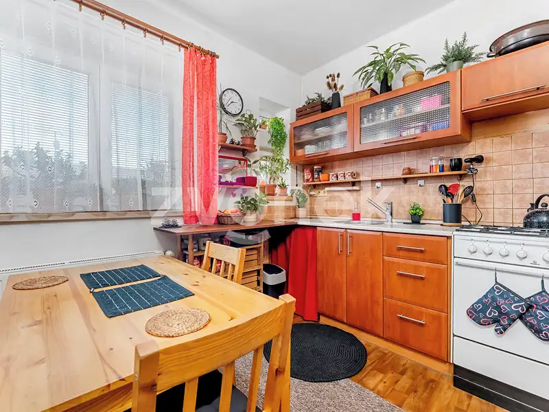 Prodej bytu 2+kk 38 m², Vsetín – náhled fotky 3