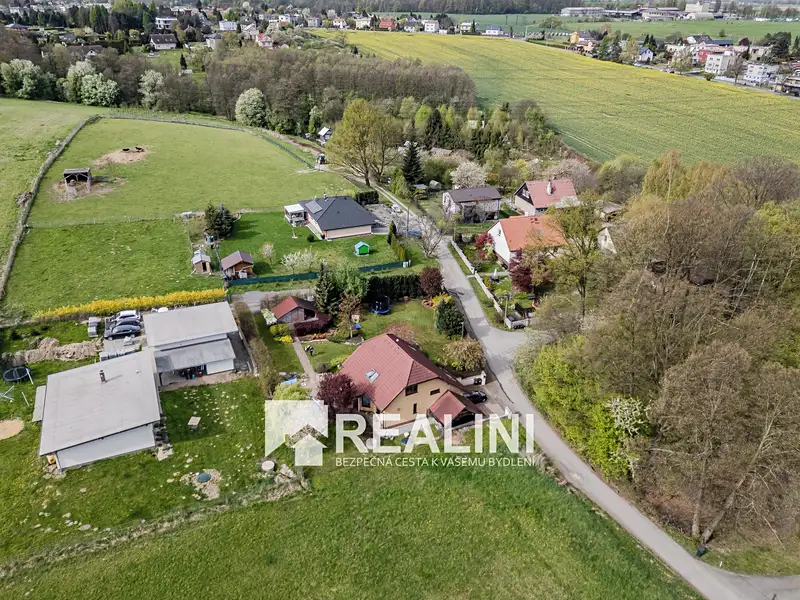 Prodej rodinného domu 168 m², pozemek 1167 m², Petrovice u Karviné – náhled fotky 2