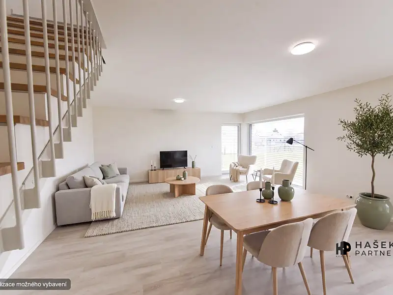 Prodej rodinného domu 143 m², pozemek 801 m², Tuklaty – náhled fotky 2