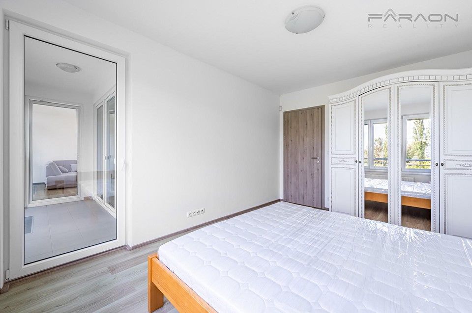 Pronájem bytu 3+kk 71 m² – fotografie 5
