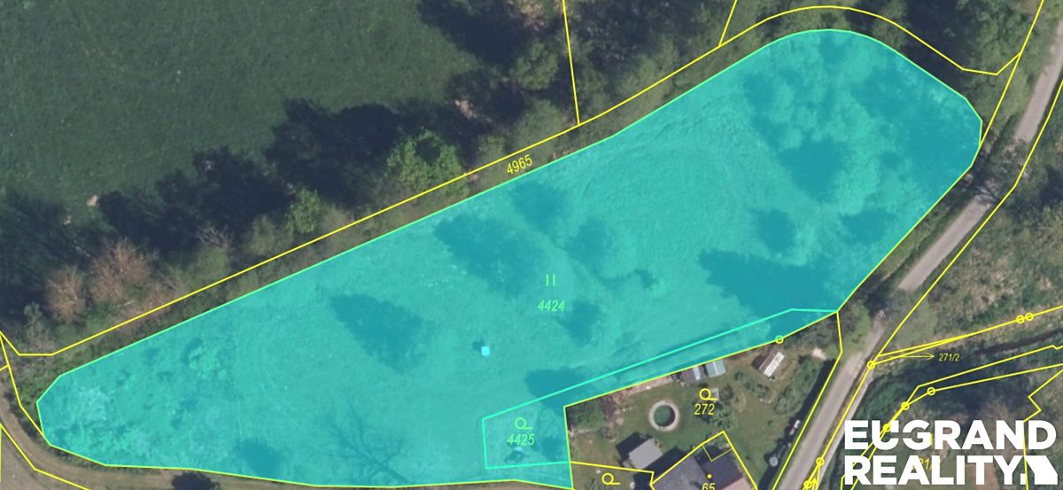 Prodej stavebního pozemku 4738 m², Staré Křečany – fotka 1 z 3