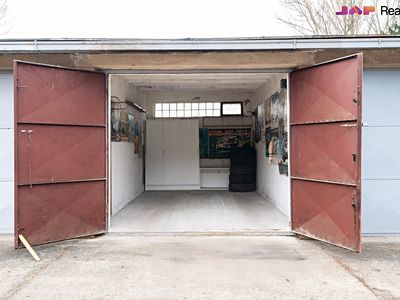 Pronájem garáže 19 m²