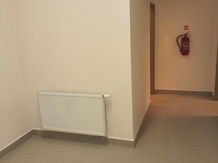 Prodej komerčního prostoru, 64 m² (13 z 15)
