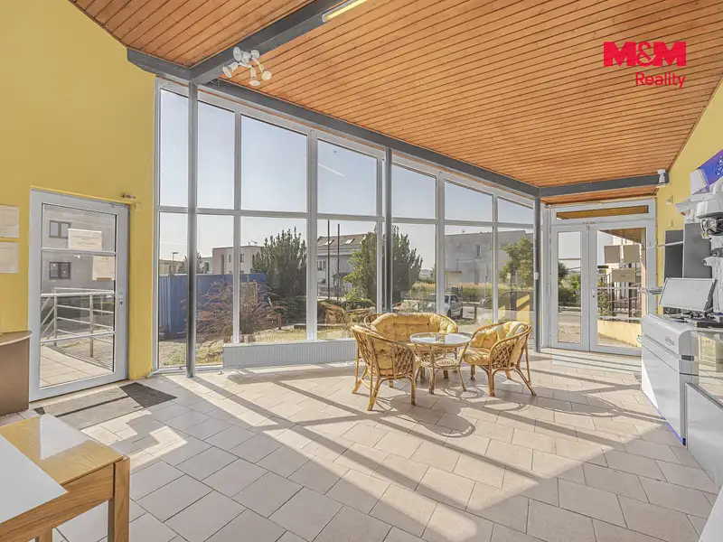 Prodej kanceláře 330 m², Pardubice – náhled fotky 3
