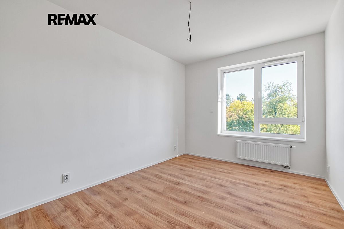 Pronájem bytu 2+kk 50 m² – fotografie 5